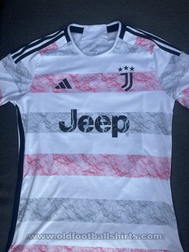 Juventus Away football shirt 2023 - 2024