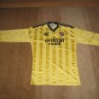 Away football shirt 1988 - 1989