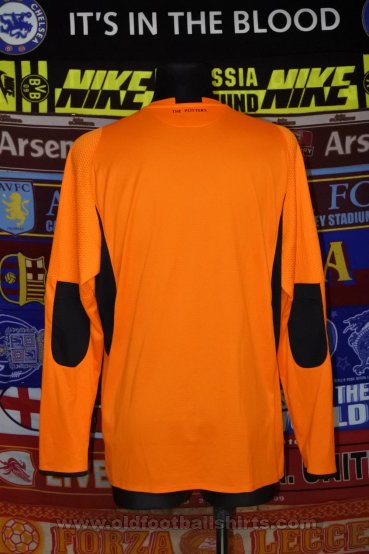 Stoke City Goalkeeper football shirt 2015