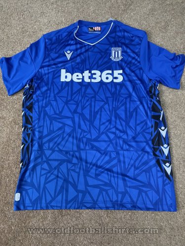 Stoke City Goalkeeper football shirt 2023 - 2024