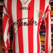 Home football shirt (unknown year)