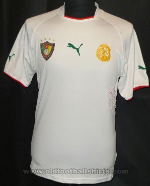 Cameroon Third football shirt 2004 - 2005