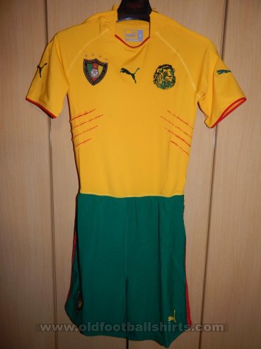 Cameroon Away football shirt 2004