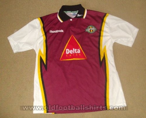 Campomaiorense Home football shirt 2000 - 2001
