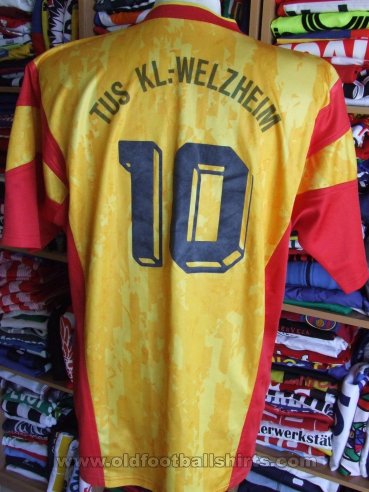 Tus Klein Welzheim Home football shirt (unknown year)