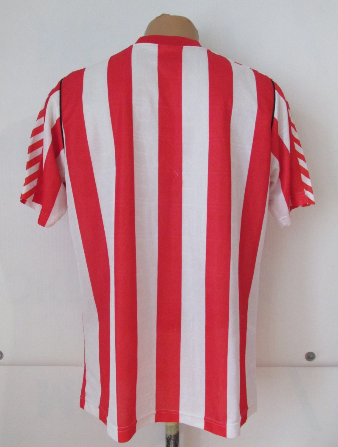 Sunderland Home maglia di calcio 1988 - 1991. Sponsored by Vaux ...