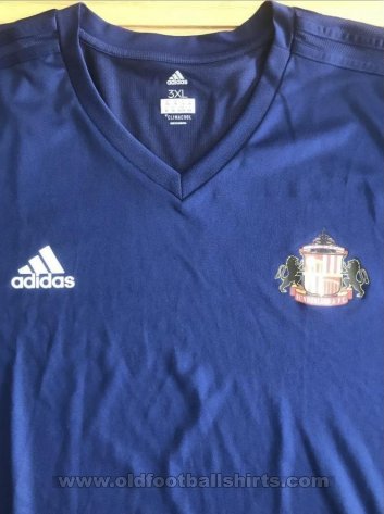 Sunderland Training/Leisure football shirt 2015 - ?