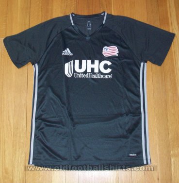 New England Revolution Training/Leisure football shirt 2016