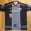 Terceira camisa de futebol 2000