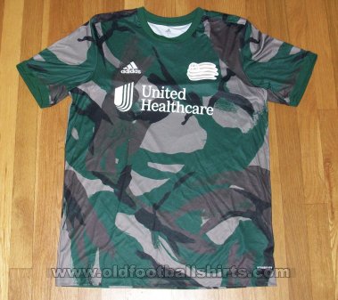 New England Revolution Training/Leisure football shirt 2021