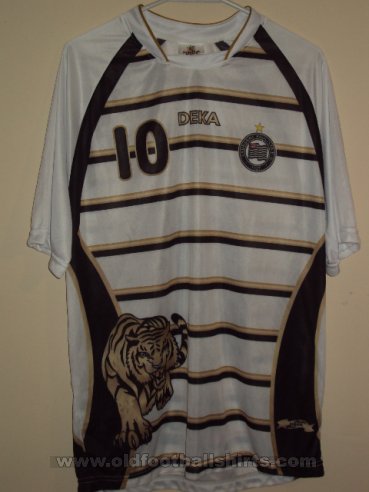 Lausanne Paulista FC Home football shirt 2011 - 2012