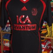 Home football shirt (unknown year)