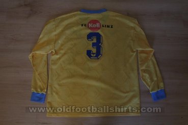 FC Blau-Weiss Linz Maillot de coupe Maillot de foot (unknown year)