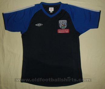 West Bromwich Albion Training/Leisure football shirt 2010 - 2011