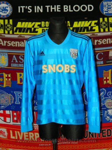 West Bromwich Albion Third football shirt 2011 - 2012