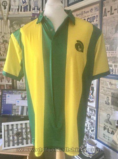 West Bromwich Albion Retro Replicas football shirt 1974 - 1976