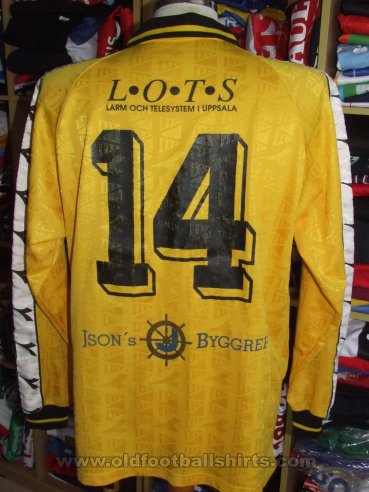Gamla Upsala SK Home football shirt (unknown year)