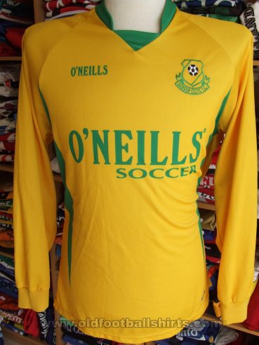 Bangor Celtic FC Home football shirt (unknown year)