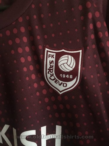 FK Sarajevo Home Fußball-Trikots 2021 - 2022