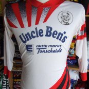 Home football shirt (unknown year)