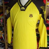 Home football shirt (unknown year)