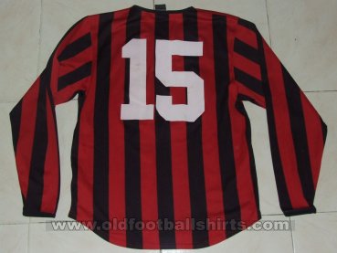 Oakwood F.C. Home football shirt (unknown year)