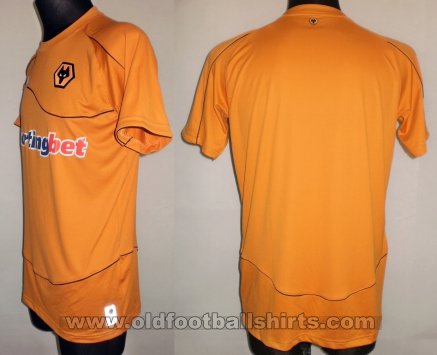 Wolverhampton Wanderers Home football shirt 2011 - 2012