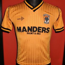 Wolverhampton Wanderers Home maglia di calcio 1989 - 1990 sponsored by Manders Paint & Ink