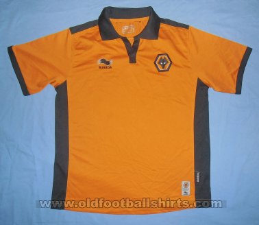 Wolverhampton Wanderers Home football shirt 2010 - 2011