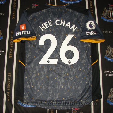 Wolverhampton Wanderers Away football shirt 2021 - 2022