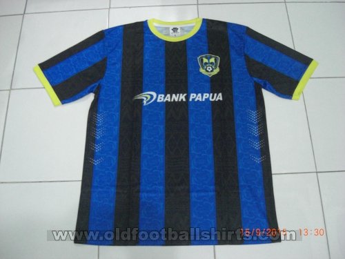 Persiram Raja Ampat Home football shirt 2015