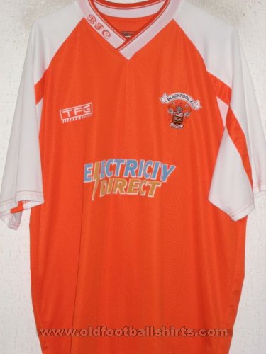 Blackpool Home football shirt 2001 - 2003