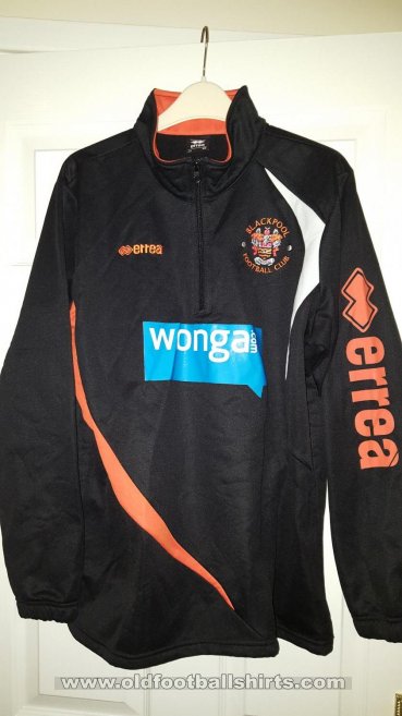 Blackpool Training/Leisure football shirt 2013 - 2015