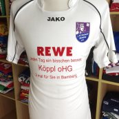 Away football shirt (unknown year)