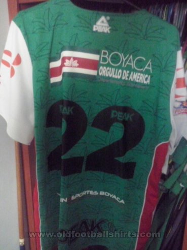 Patriotas F.C. Away football shirt 2010