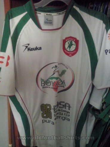 Patriotas F.C. Away football shirt 2011