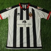 Home baju bolasepak 2018 - 2019