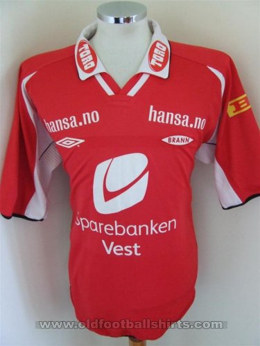 Brann Bergen Home football shirt 2004