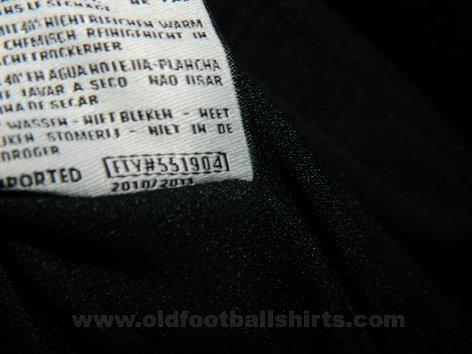 Brann Bergen Away football shirt 2010 - 2011