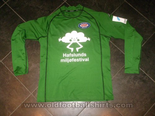 Vålerenga Away football shirt 2010