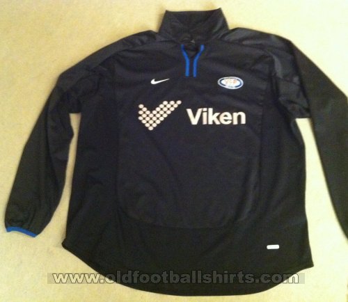 Vålerenga Away football shirt 2001