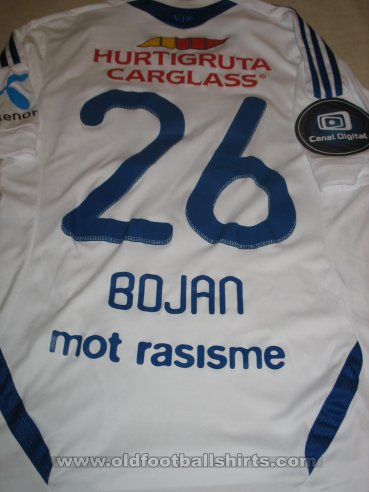 Vålerenga Away football shirt 2012
