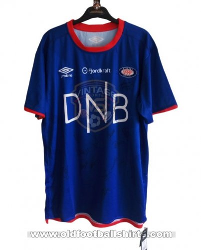 Vålerenga Home football shirt 2017 - 2018