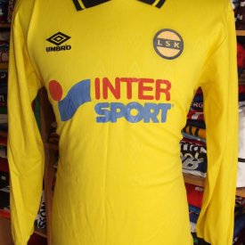 Lillestrøm Home football shirt (unknown year) sponsored by Inter Sport