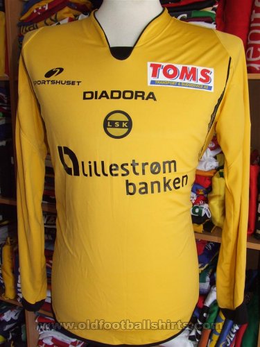 Lillestrøm Home football shirt 2008