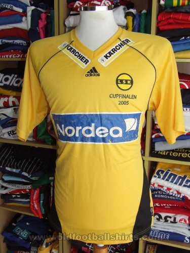 Lillestrøm Home football shirt 2005