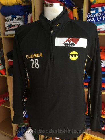 Lillestrøm Entraînement/Loisir Maillot de foot (unknown year)