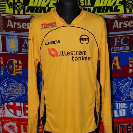 Lillestrøm Home football shirt 2011 - 2012 sponsored by Lillestrom Banken