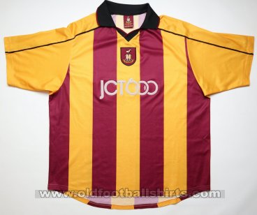 Bradford City Home football shirt 2001 - 2003