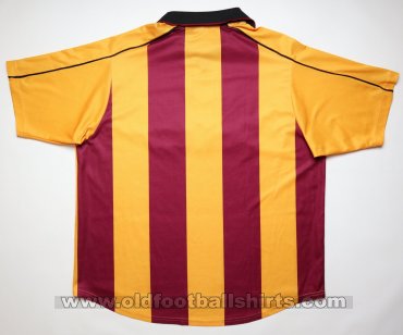 Bradford City Home football shirt 2001 - 2003